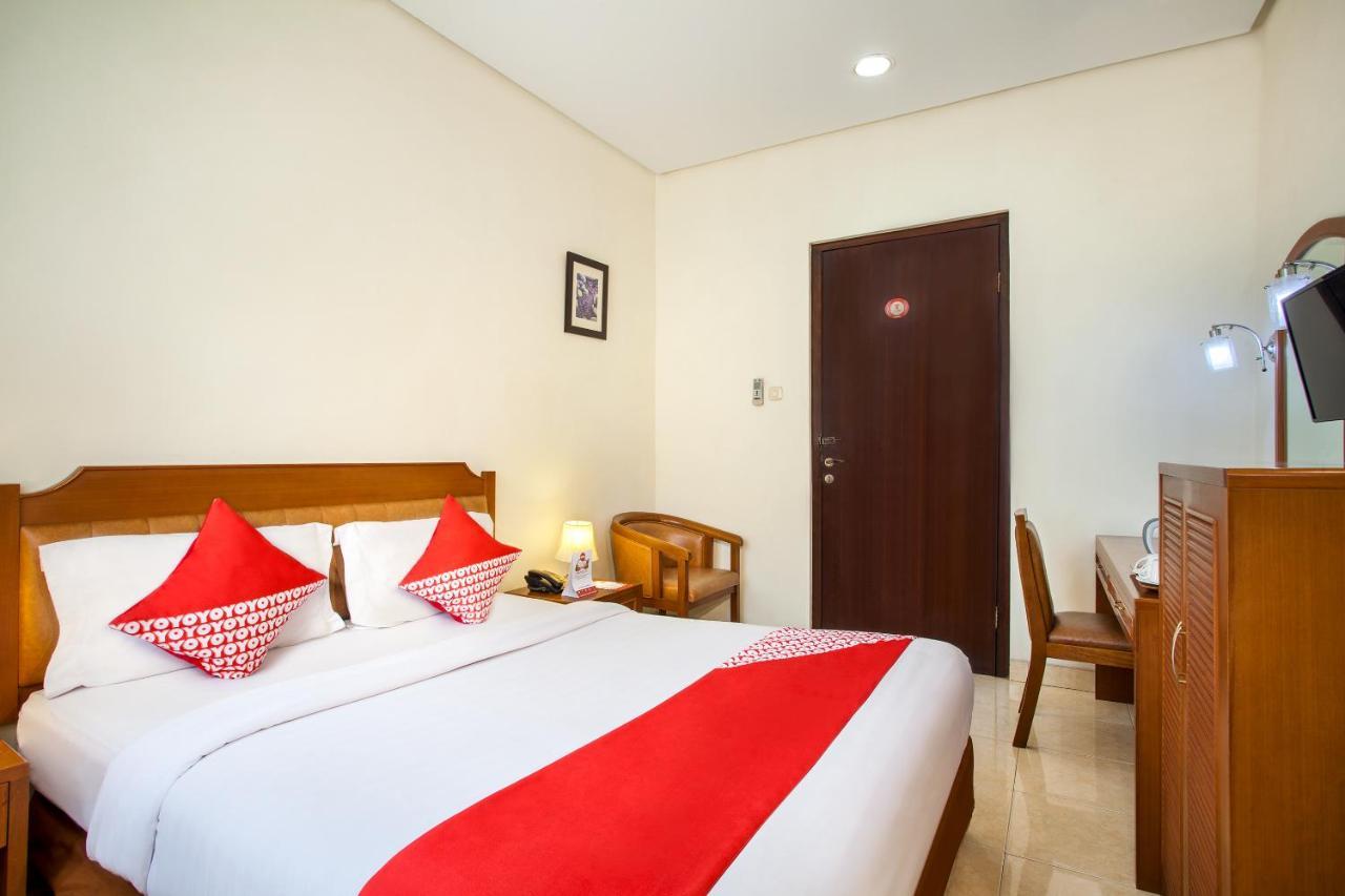 ג'קרטה Oyo 108 Hotel Surya מראה חיצוני תמונה