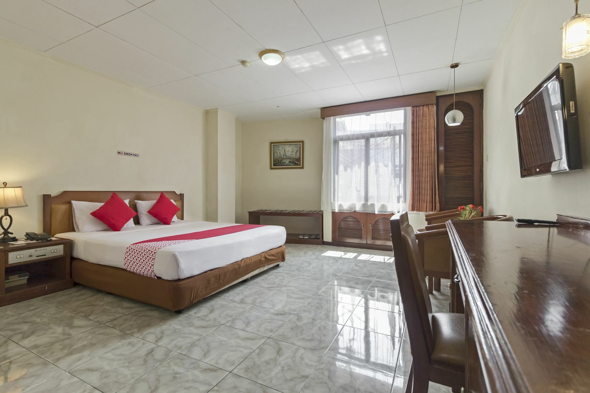 ג'קרטה Oyo 108 Hotel Surya מראה חיצוני תמונה